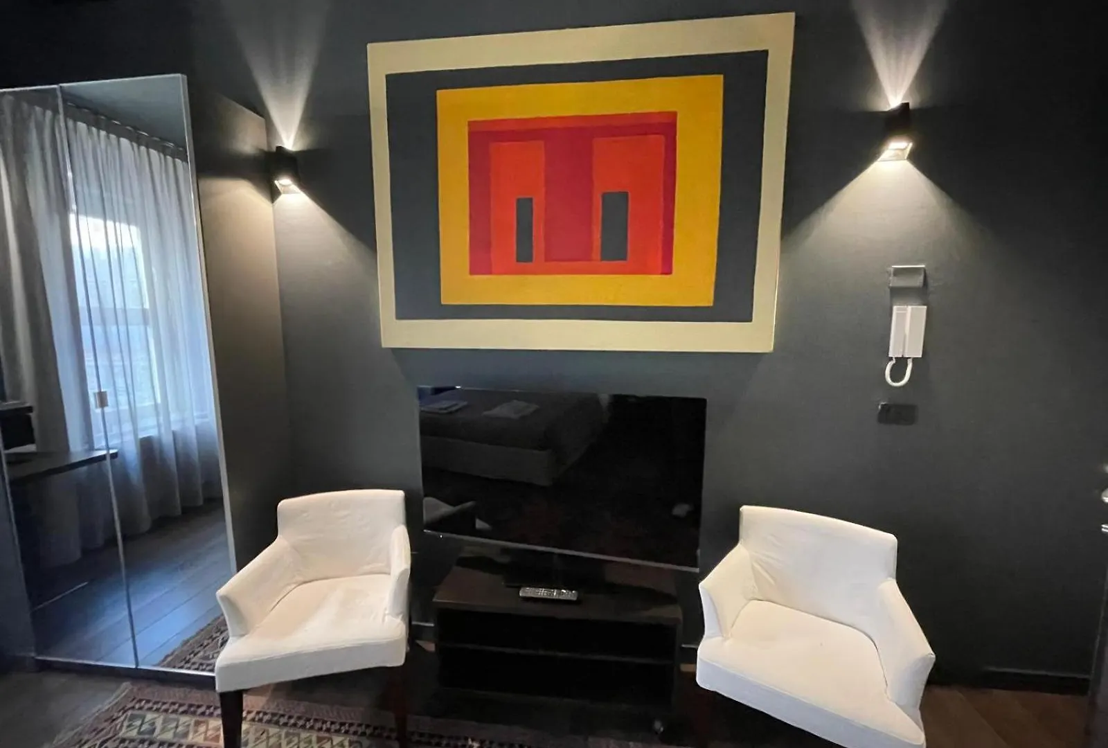 Apartment Suite Central Station Milan